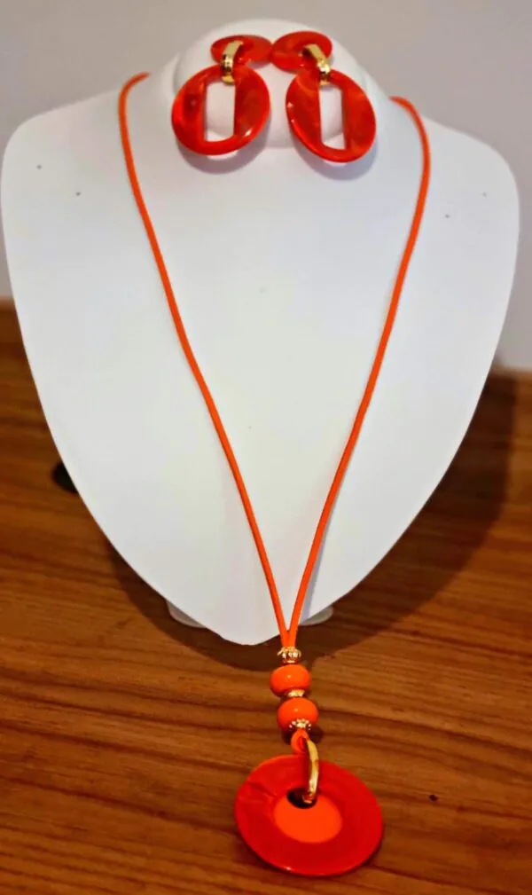 Conjunto Max colar Laranja Fire